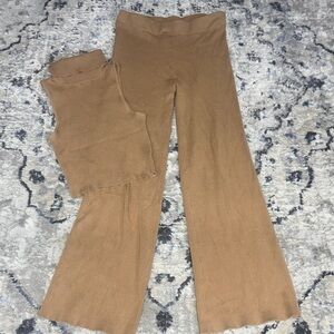 Glassons XS Top With MED Bottoms Ribbed Knit Set Camel Wide Leg Pants Turtleneck